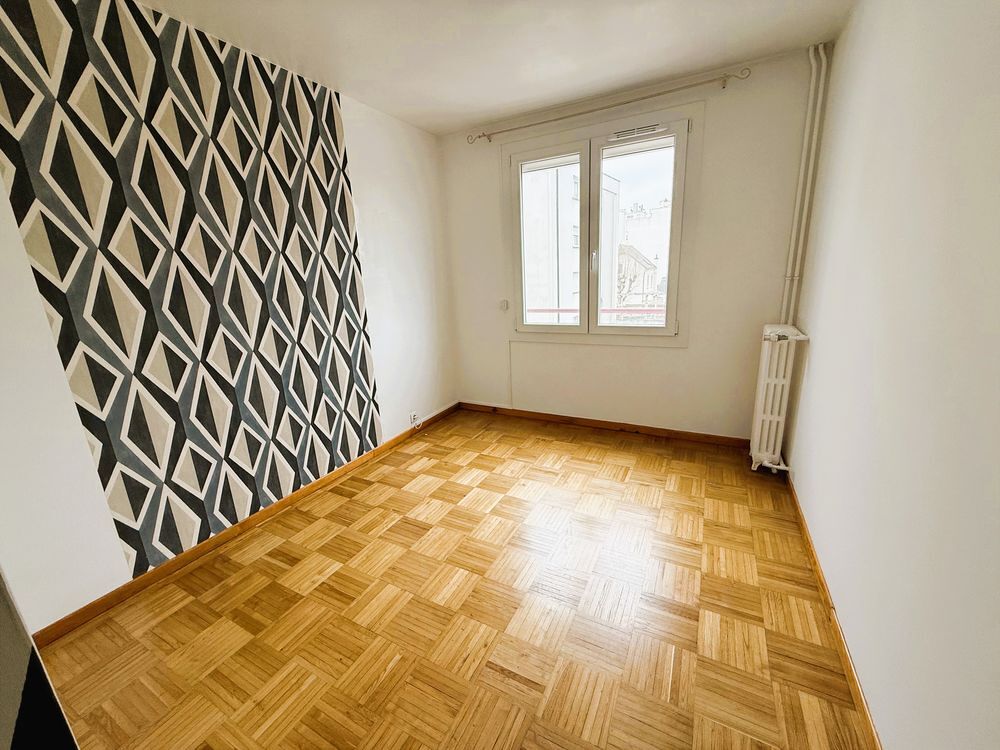 Vente Appartement APPARTEMENT 80 M� TYPE 5 - REIMS 199 000 � Reims