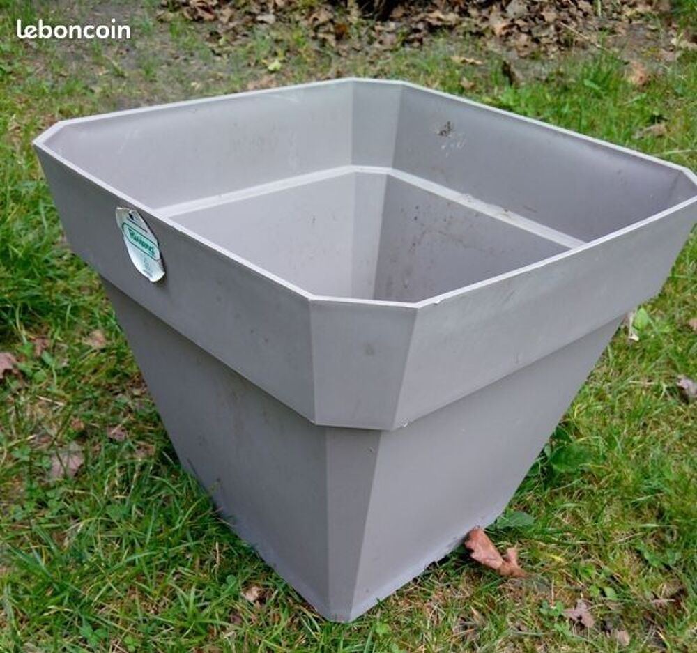 1 pot Riviera Soleilla carr&eacute; 29.5 x 29.5 cm Jardin