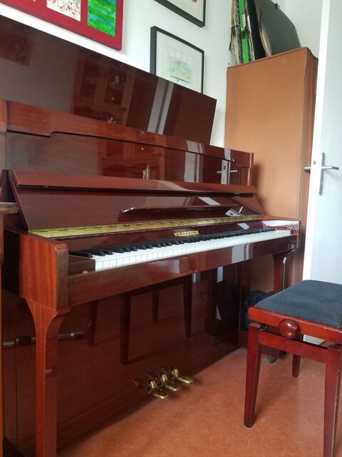 Cause dmnagement 2500 Montreuil (93)