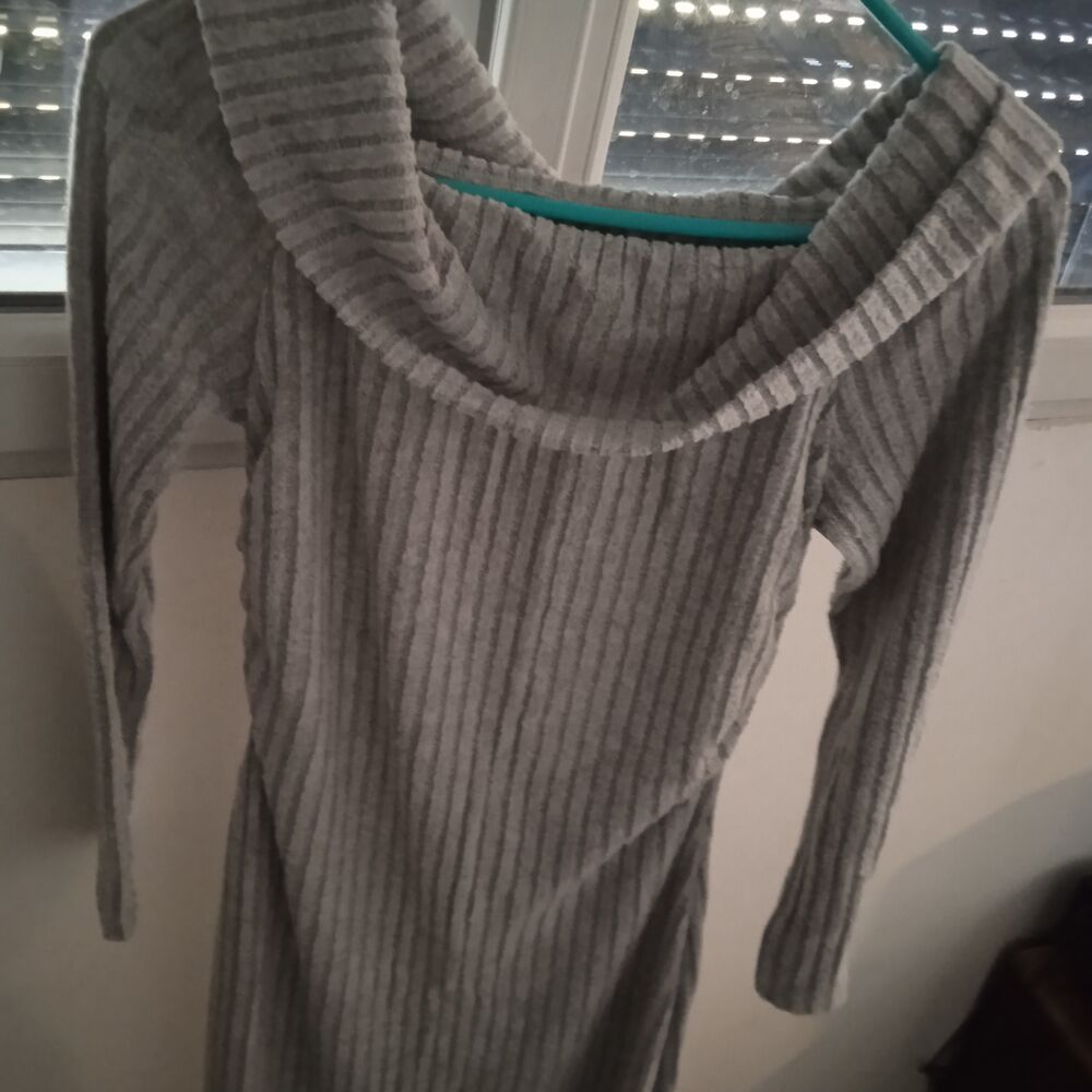 Robe longue manches longues marque shein taille L 97% polyes Vêtements