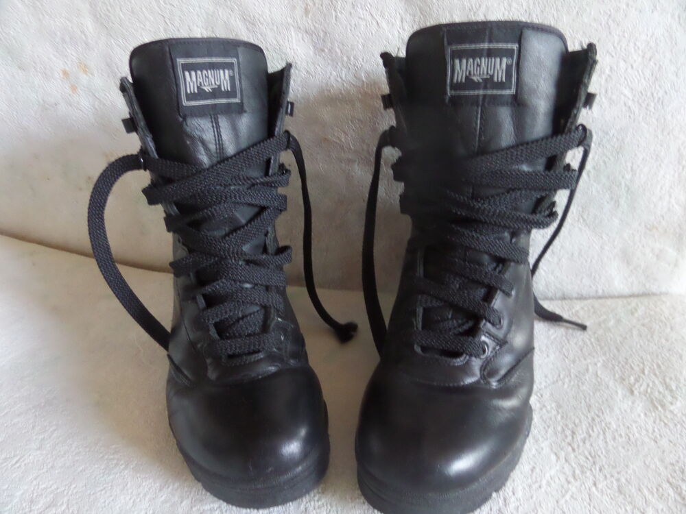 chaussures LEATHER MAGNUM taille 41 Chaussures
