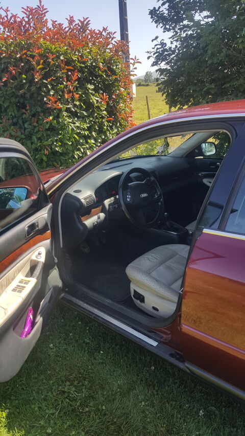Audi a4 1.8i T Pack