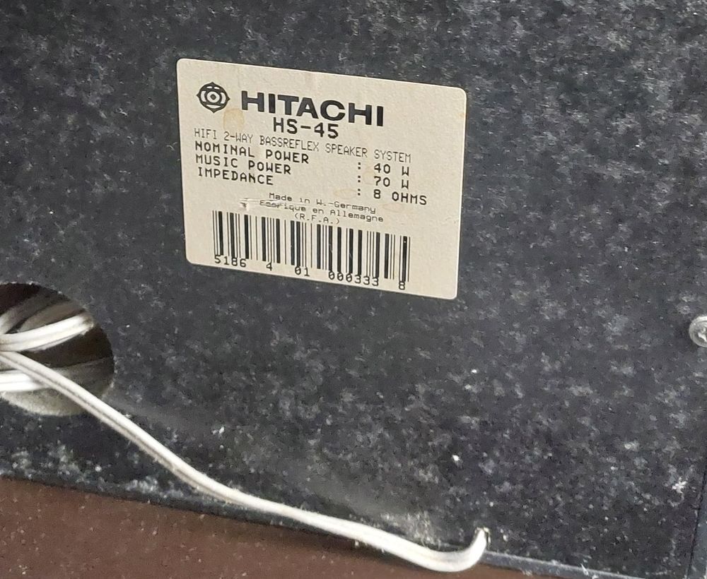 Cha&icirc;ne compacte - HITACHI HRD-MD03 + 2 enceintes Audio et hifi