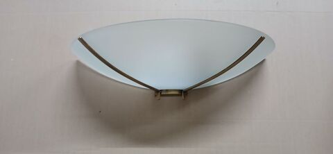 Appliques murales d'�clairage 30 Sorbiers (42)