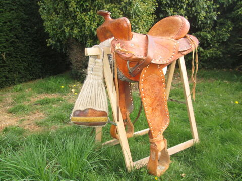 1 selle western et 1 selle anglaise 450 Boussac (23)