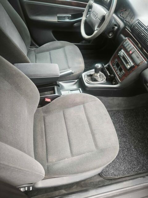 Audi a4 b5 1.8 i turbo 150 ch