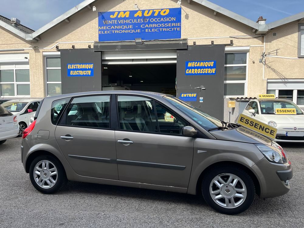 Sc&eacute;nic II Scenic 1.6 16V Emotion 2009 occasion 42700 Firminy
