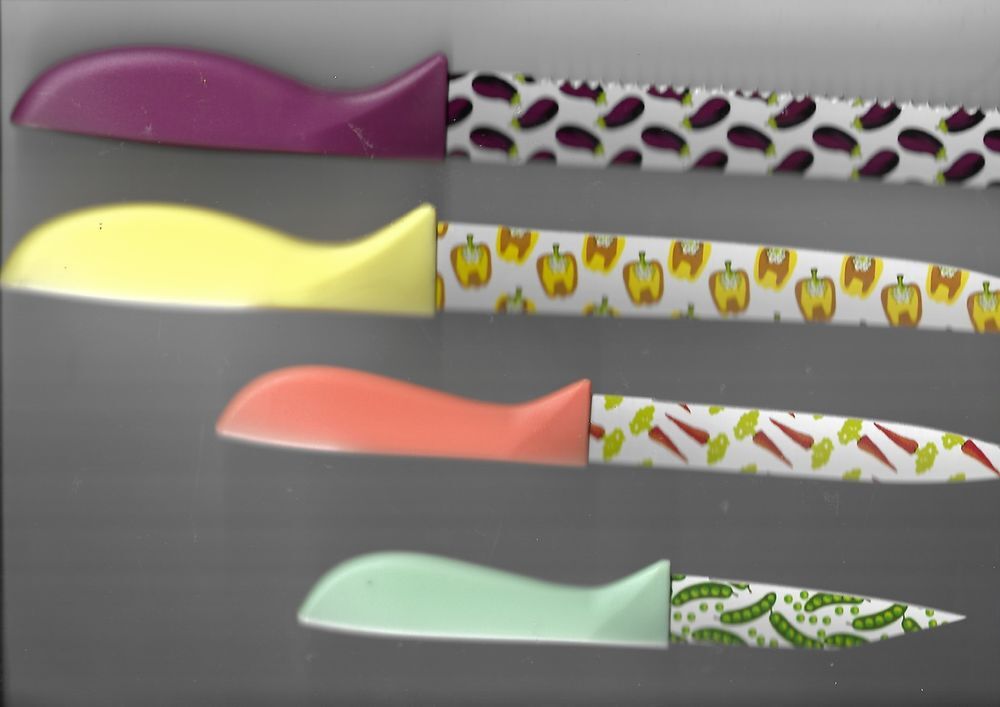 LOT DE COUTEAUX NEUFS multicolore Cuisine