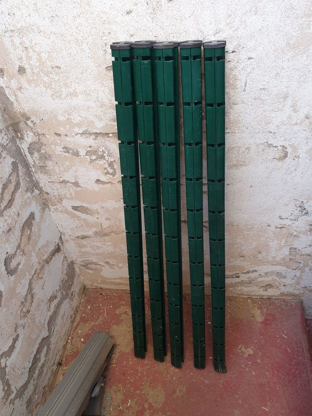 5 Poteaux &agrave; encoche AXOR &agrave; sceller vert - H.120 x P.6,8 cm Jardin