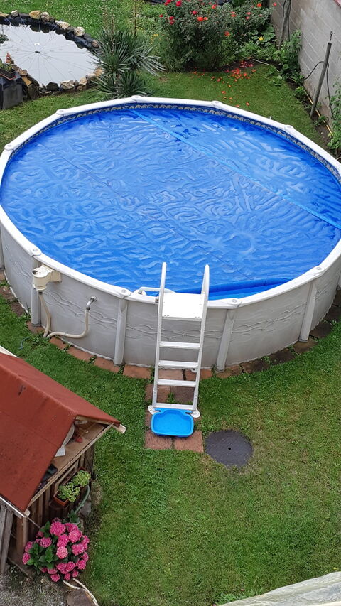 Piscine hors-sol ronde avec chelle 0 Ingersheim (68)