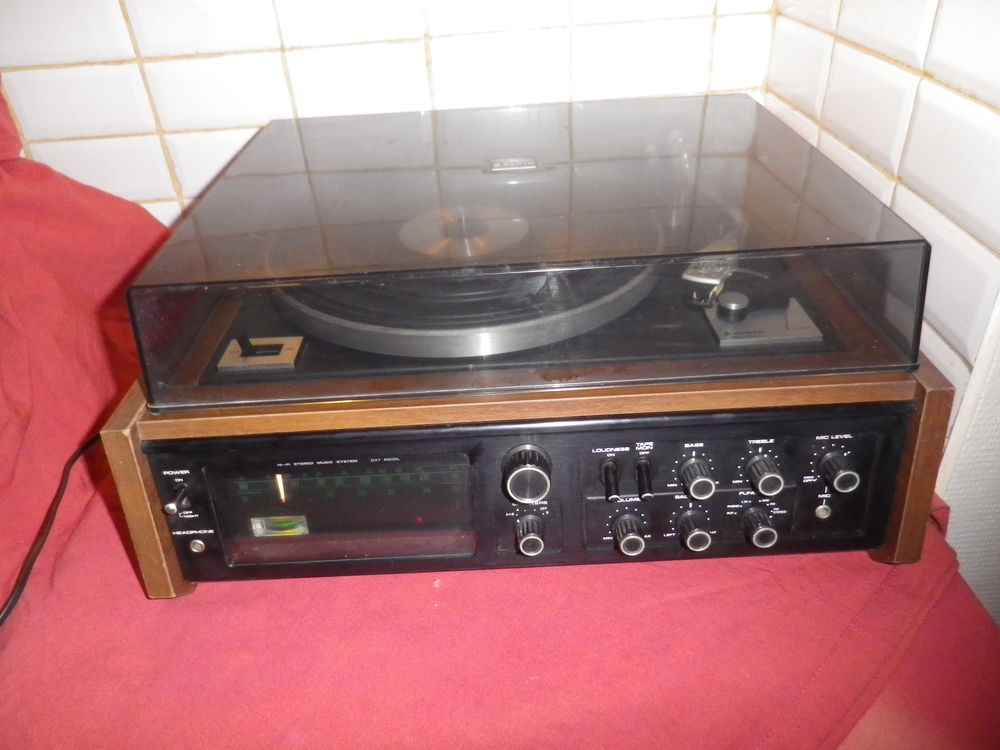 Platine vinyle tuner Sanyo DXT 55OOL Audio et hifi