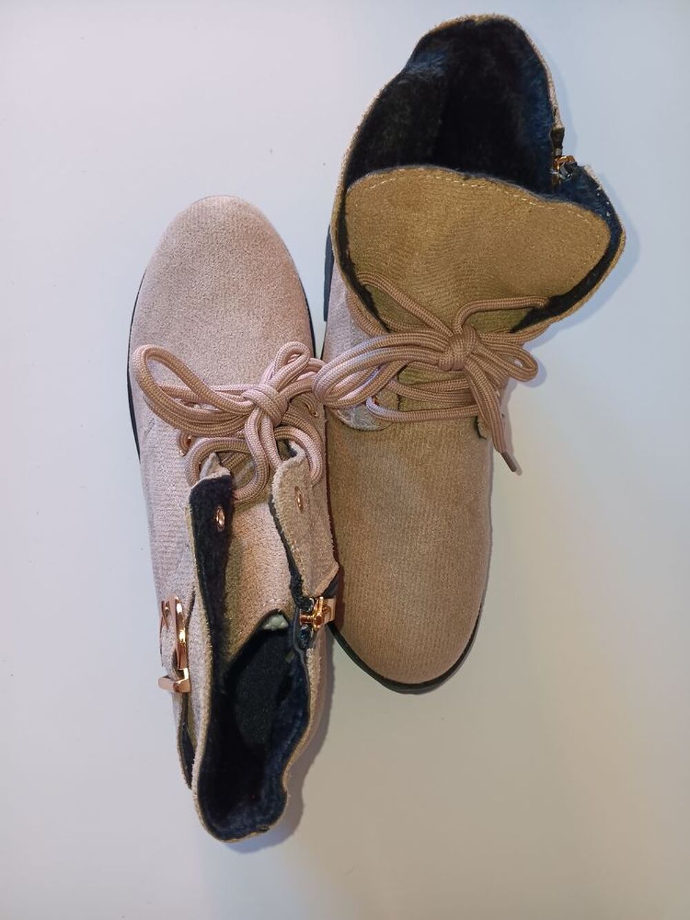 Bottes courtes pour femmes &eacute;l&eacute;gantes taille 39 EU Chaussures