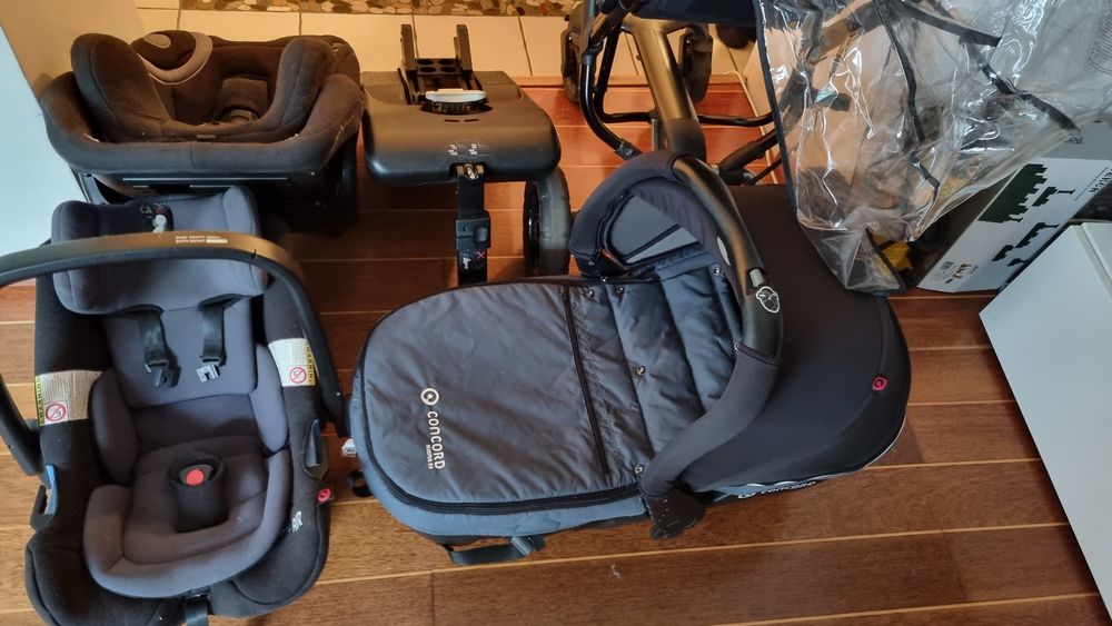 Ensemble landau, cosy, poussette, si&egrave;ge auto isofix Concord Puriculture