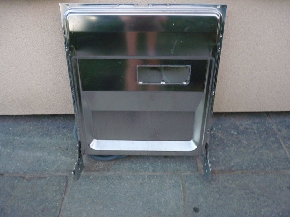 Porte int&eacute;rieure + 2 charni&egrave;res lave-vaisselle SMEG STA6439L Electroménager