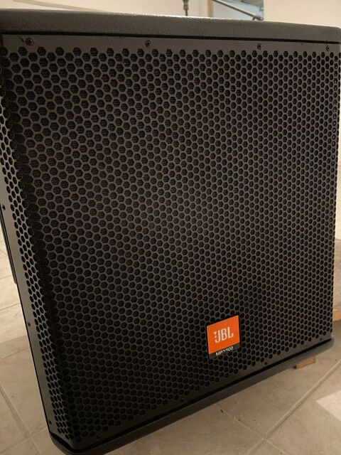 JBL MRX 500 caisson basse trs bon tat 350 Meaux (77)