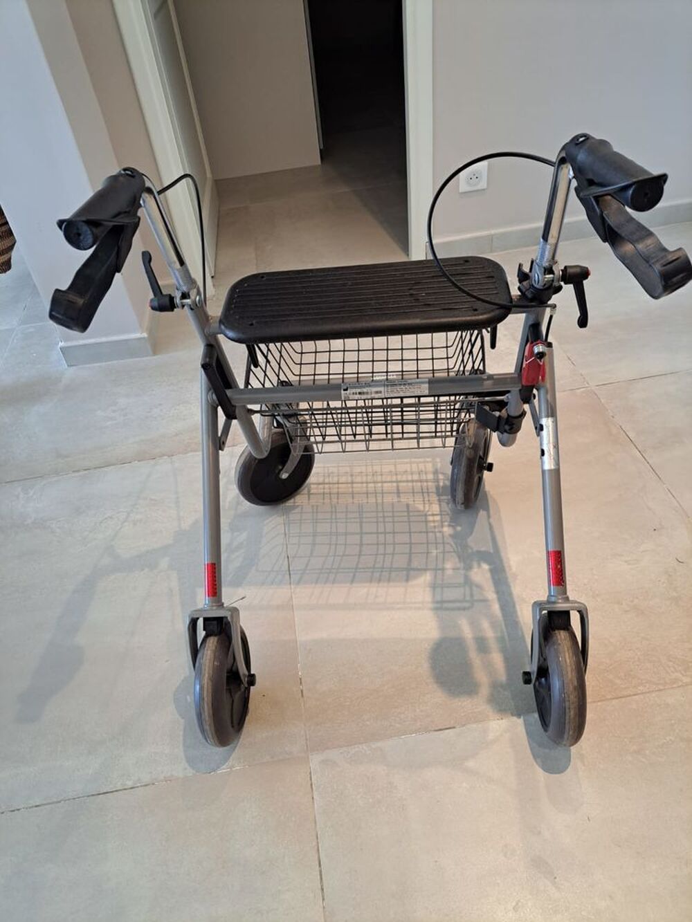 Deambulateur Meubles