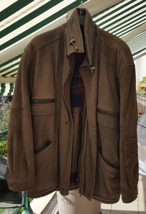 VESTE CUIR DOUBLEE *DEVRED* TAILLE 50 70 Fontaine-lès-Dijon (21)