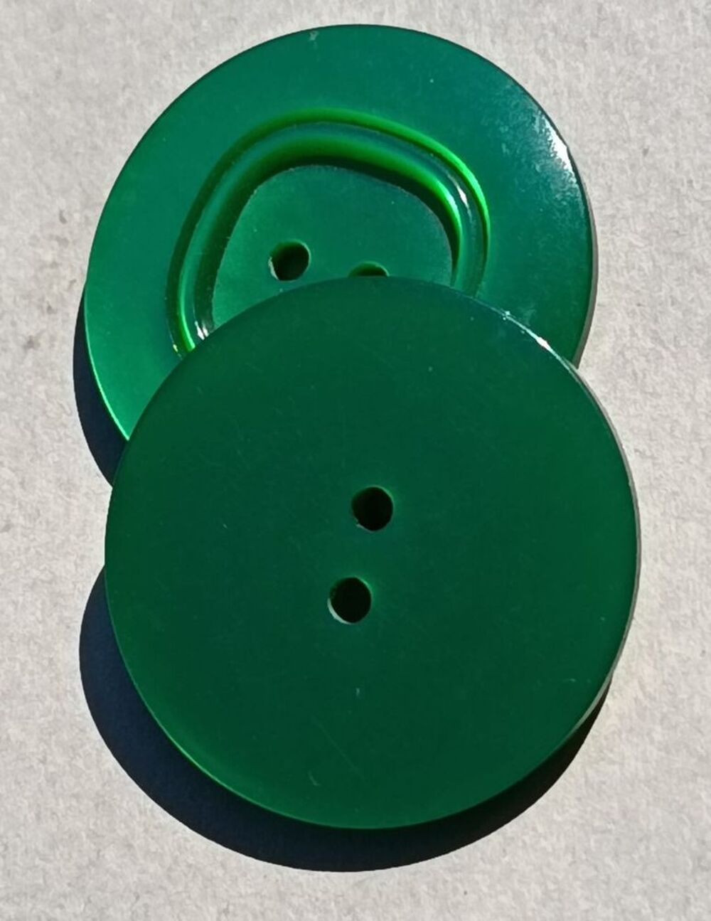 Lot Cr&eacute;atif 15 Boutons Nuances de Vert &amp; Formes Vari&eacute;es Décoration