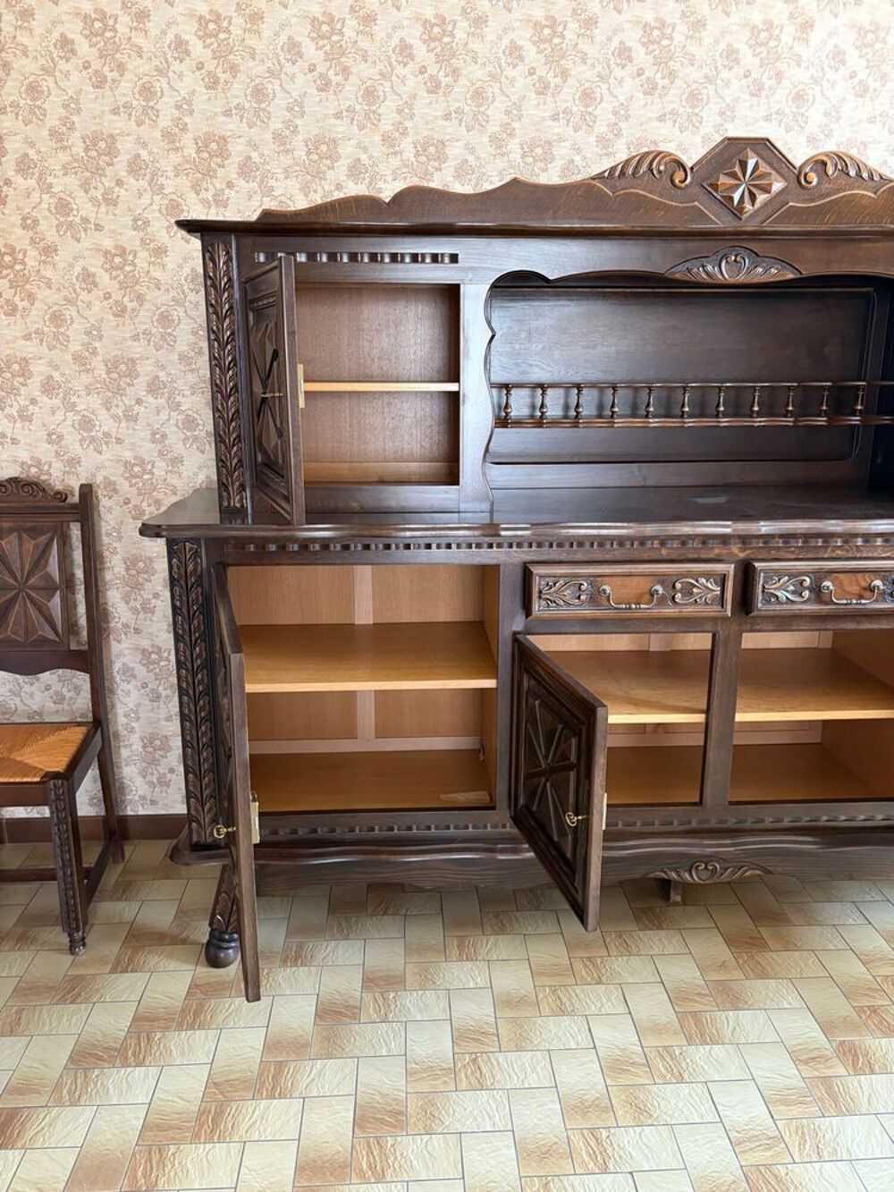 Buffet basque / vaisselier Meubles