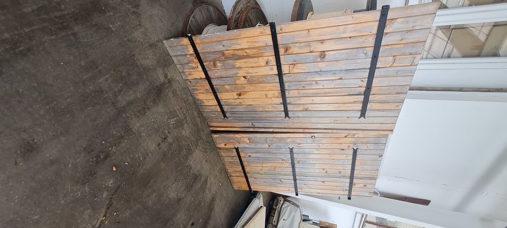 portail en bois
dimensions : 
H 195&times; L 120 chaque porte Jardin