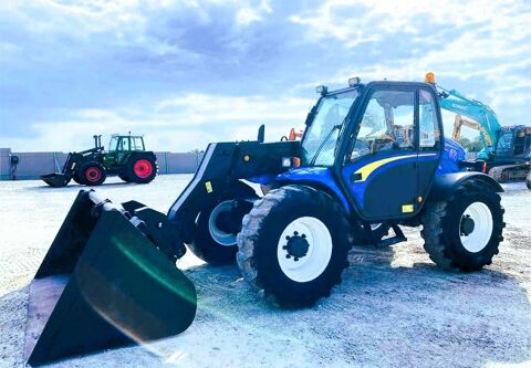 Chariot t&eacute;lescopique New Holland LM 415 A 12500 54385 Manoncourt-en-woëvre
