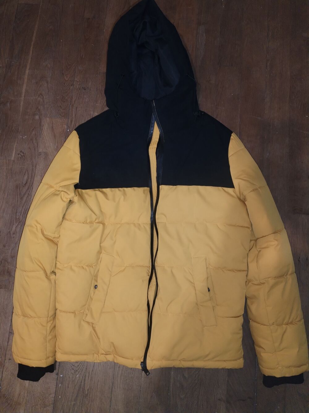 Doudoune CREEKS (taille M) Vêtements