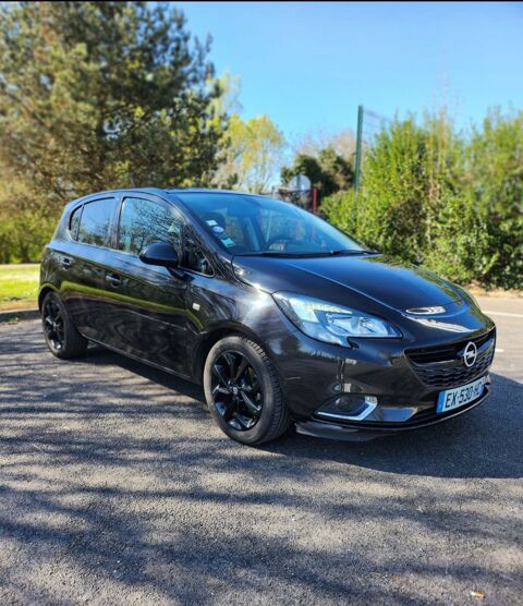 Opel corsa 1.4 90 ch Color Edition