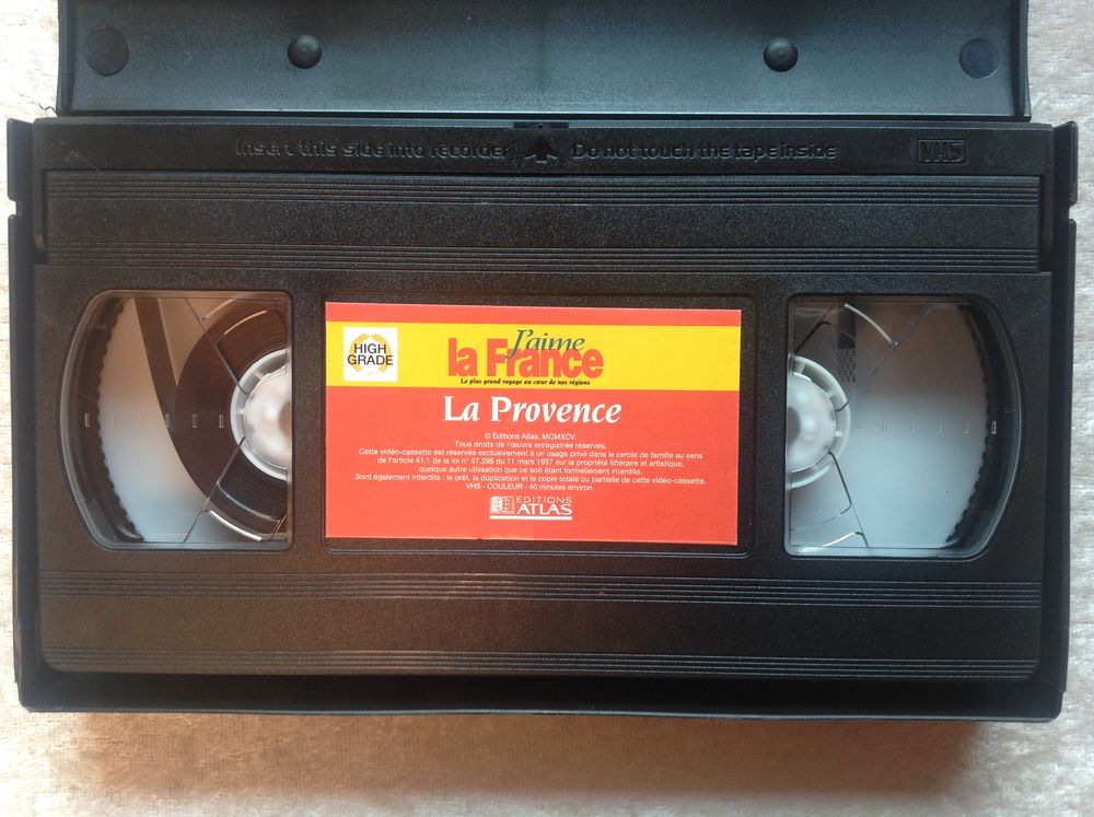 J'AIME LA FRANCE LA PROVENCE K7 VID&Eacute;O Envoi Possible
DVD et blu-ray