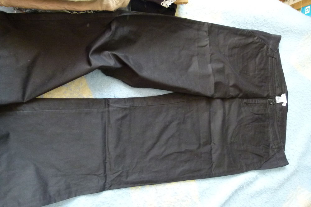 V&ecirc;tement grossesse et allaitement Vêtements