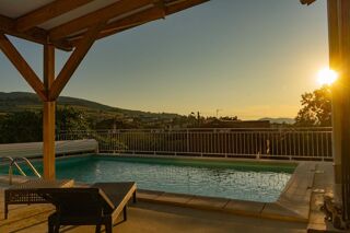  Maison  vendre 7 pices 460 m