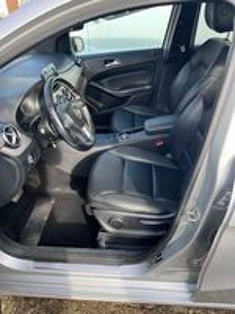 Classe B 180 BlueEFFICIENCY Sport Contact+ 2012 occasion 17250 Saint-Porchaire