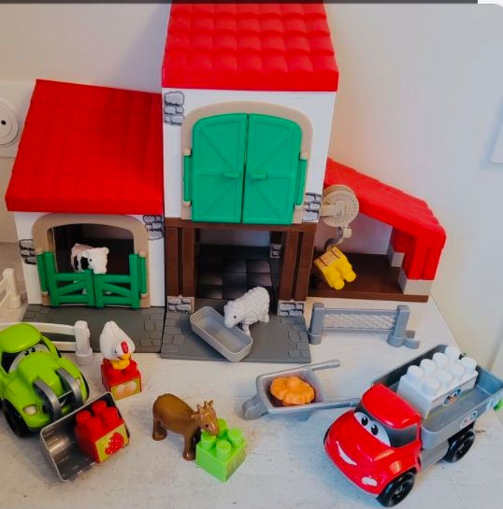 Une ferme &agrave; construire avec ses animaux Jeux / jouets