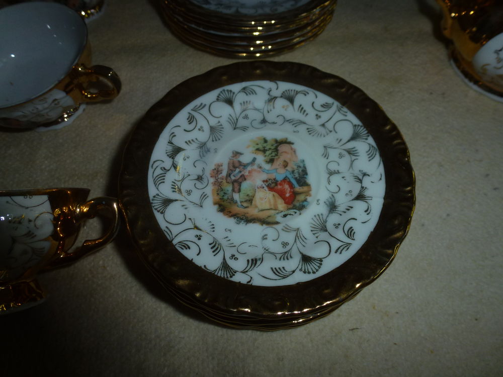 SERVICE A CAFE EN PORCELAINE ITALIENNE PORCELLANA Décoration