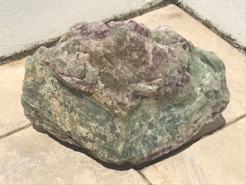 bloc d'amthyste lavande brut 318 Mottier (38)