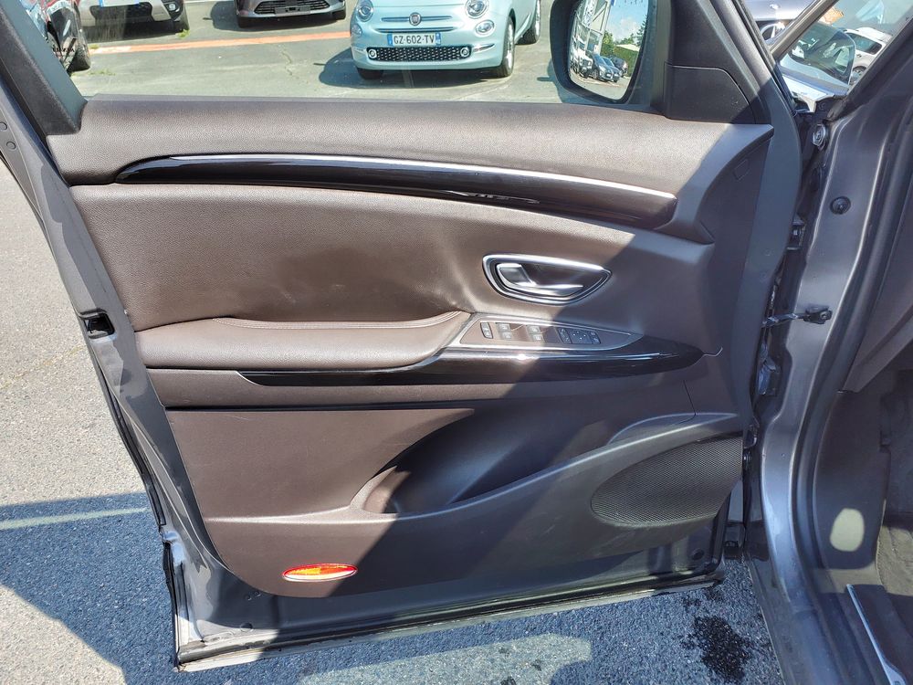 Espace dCi 160 Energy Twin Turbo Zen EDC 2015 occasion 42170 Saint-Just-Saint-Rambert