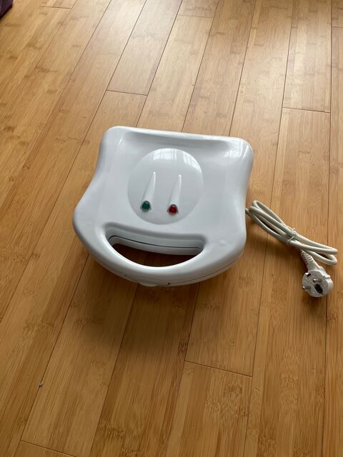 Gaufrier 10 Milly-la-For�t (91)