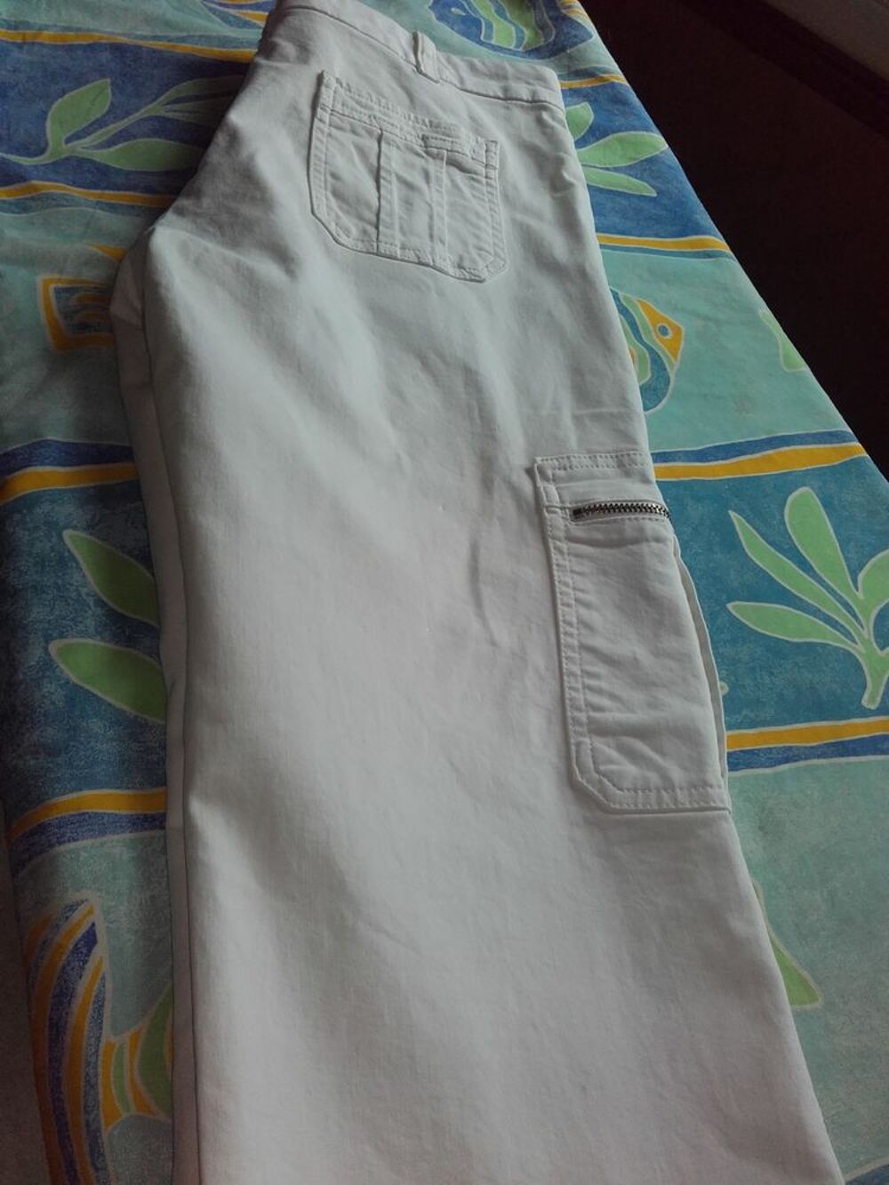 Pantacourt blanc T 40 Vêtements