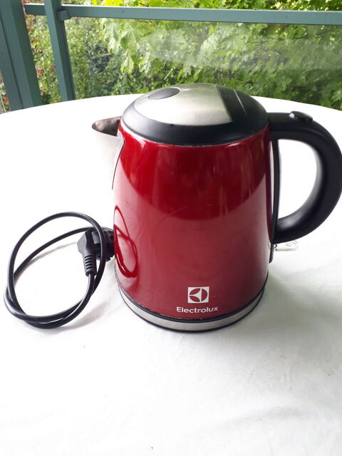 Bouilloire Electrolux inox 20 Montigny-Lencoup (77)