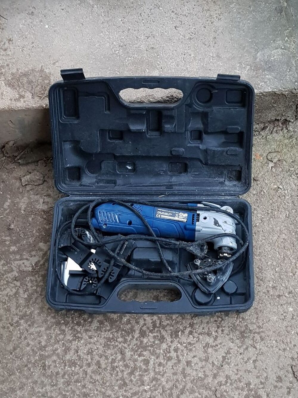 Outil multifonction varo 300w Bricolage