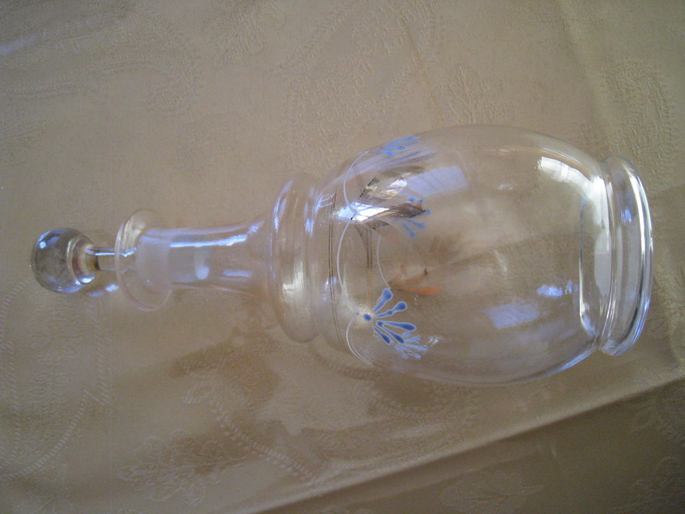 Carafe &agrave; liqueur verre souffl&eacute; Décoration
