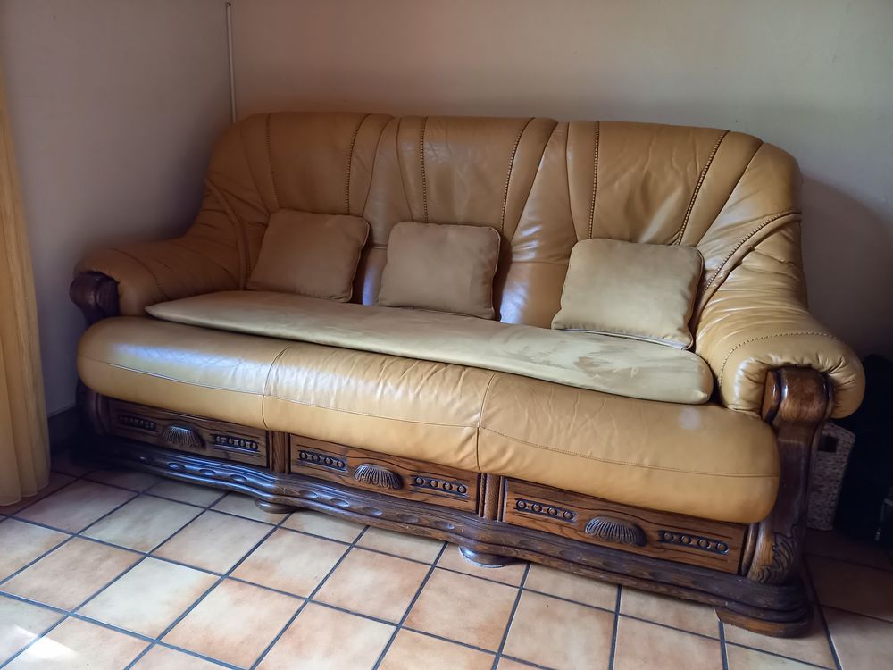 magnifique canape cuir plein fleur Meubles