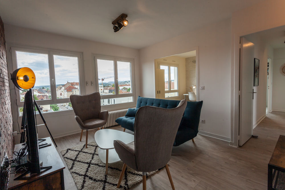 Vente Appartement DIJON MONTCHAPET - T5 traversant rénové - 70 m² - 3 chambres Dijon