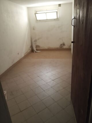  Remise / Grange à vendre 1 pièce 8 m²