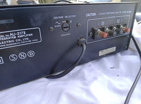 ampli sansui 40w ,platine pionner, magn�to Hitachi., 1 Corbeilles (45)