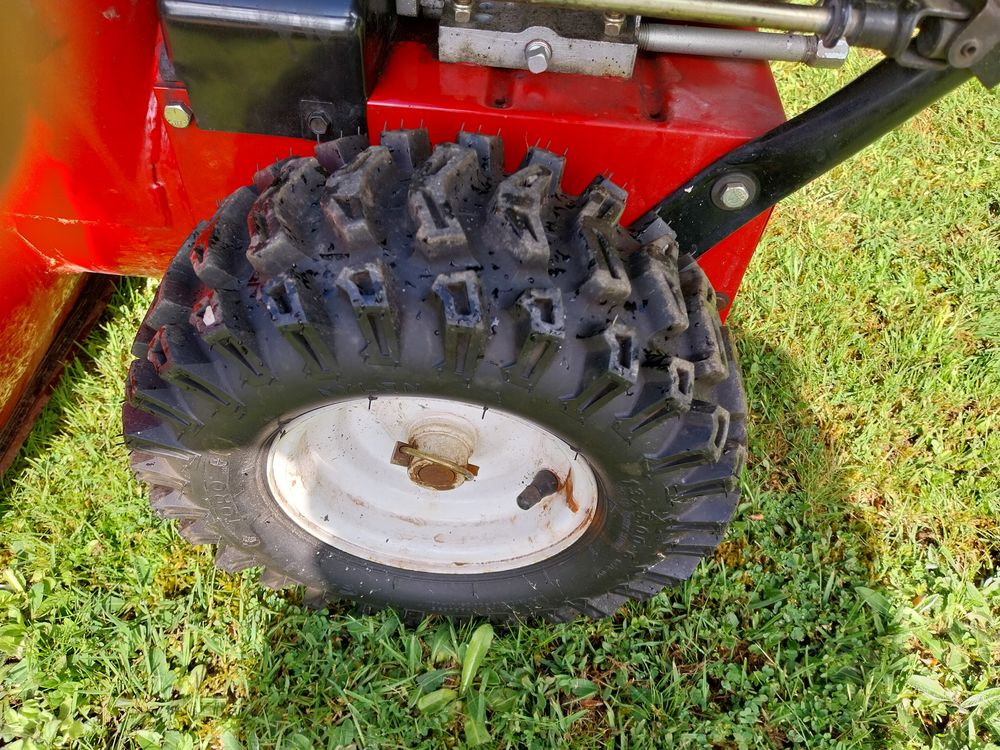 Deneigeuse Toro 722E Jardin