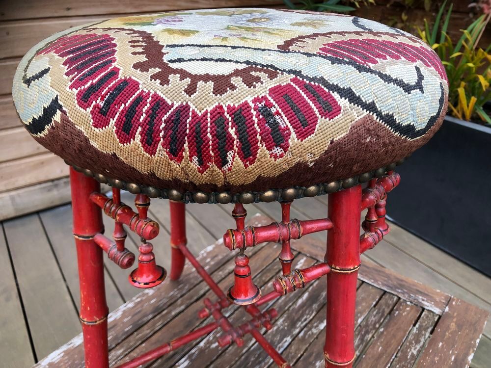 Tabouret asiatique ancien Meubles