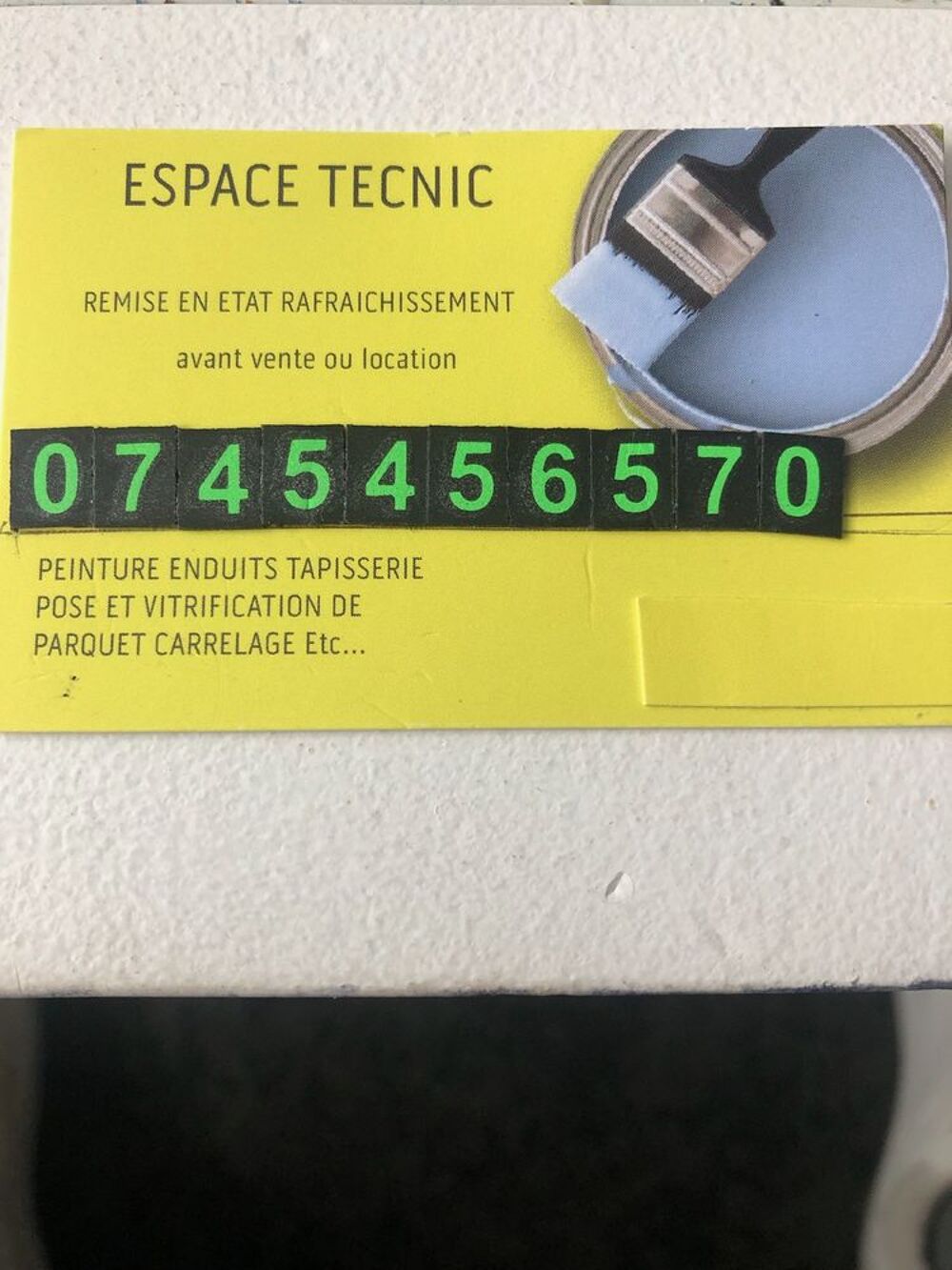   PEINTRE ENDUISEUR TAPISSIER 