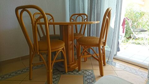 Table et chaises  500 Montbazens (12)