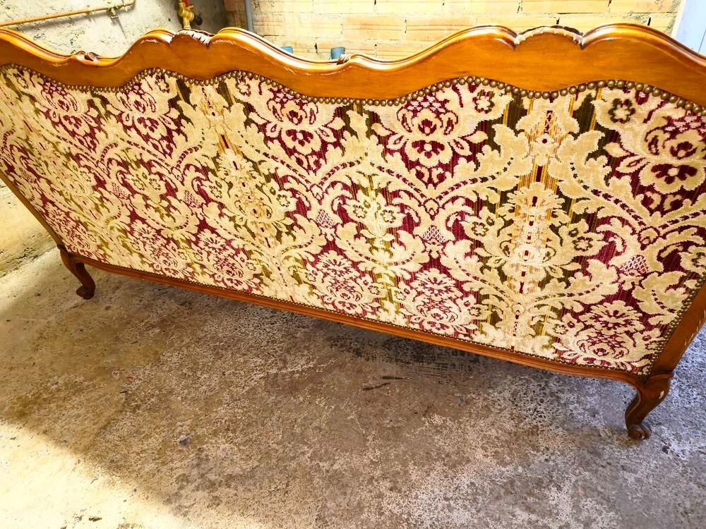 canap&eacute; Louis XV Meubles