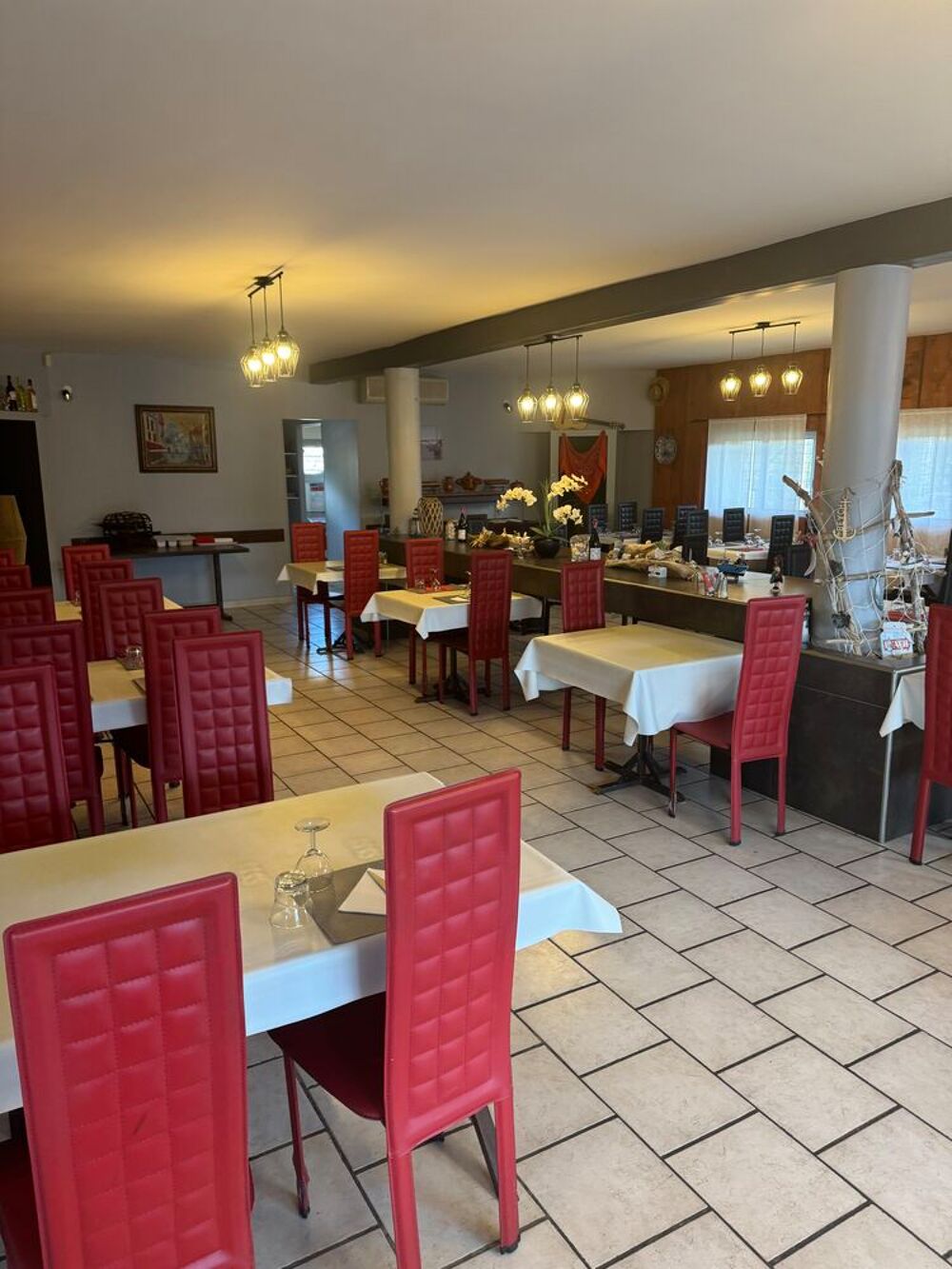 Vente Immeuble Immeuble sur 3 niveaux plusieurs entrées ascenseur handicape Nîmes